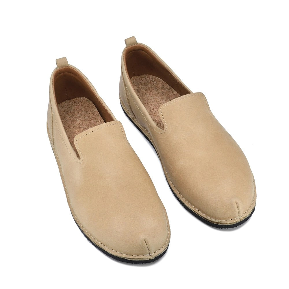 TOKU London Classic Schuhe – Beige – Produktansicht 3