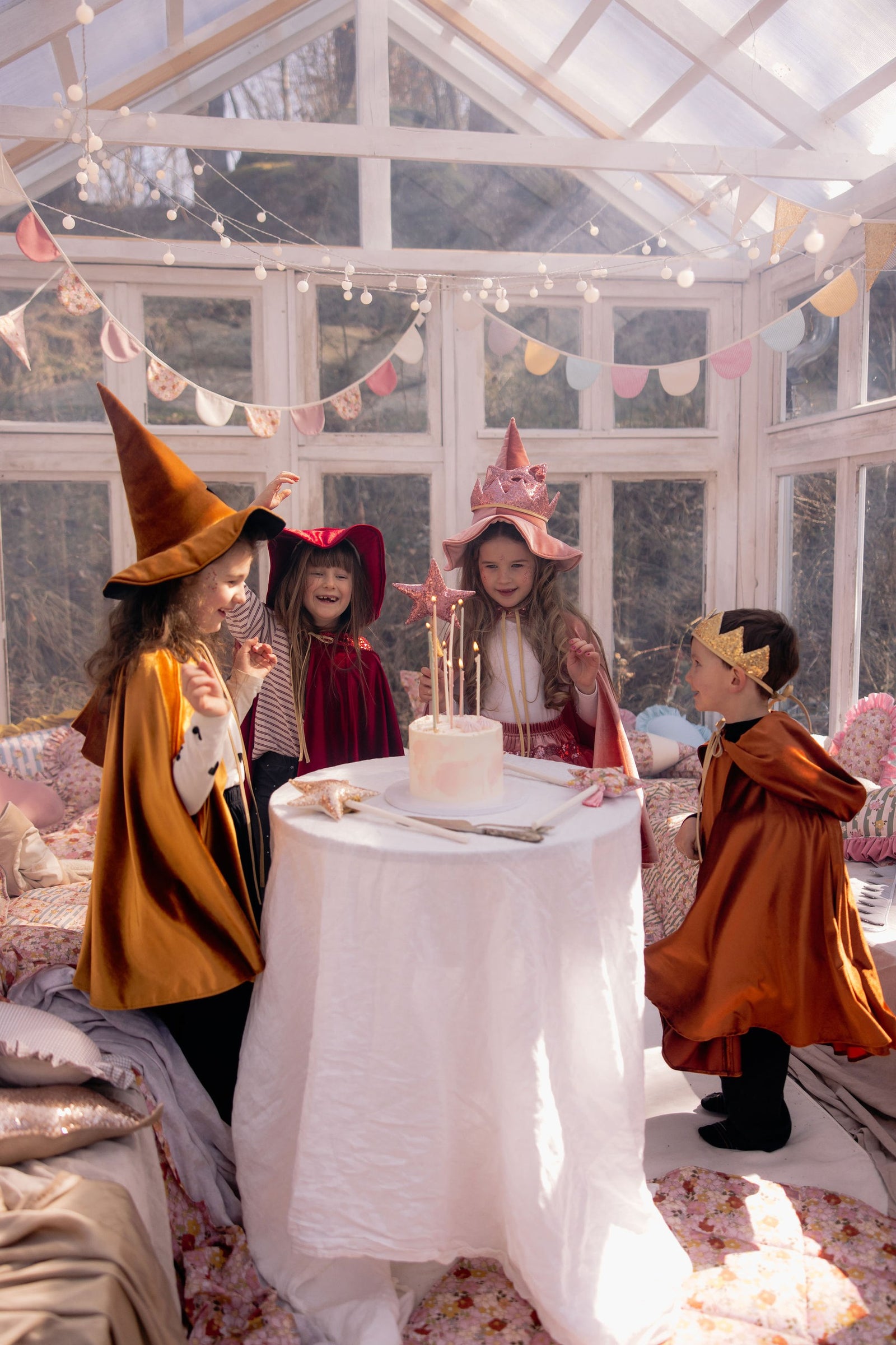 Kinder-Kostümumhang – Golden Riding Hood, Gold – Produktansicht 2