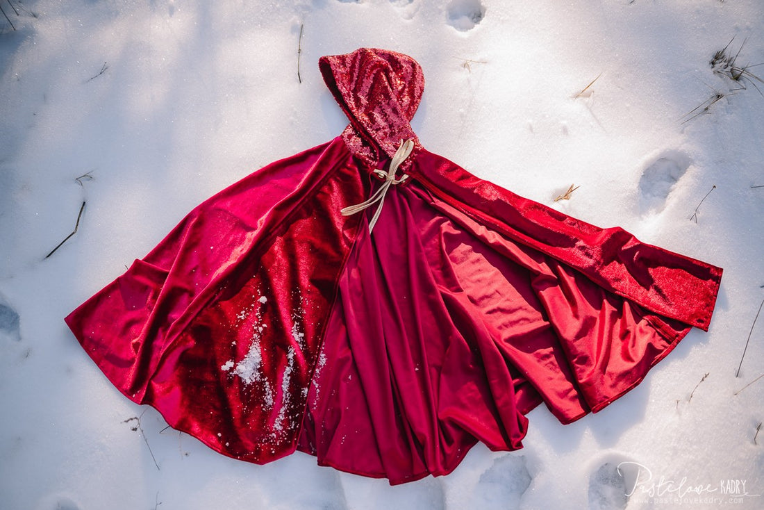 Kinder-Kostümumhang – Red Riding Hood, Rot – Detailansicht 5
