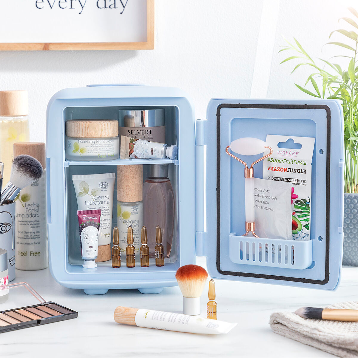 Mini Kosmetik Kühlschrank Frecos kompaktes Design weiß