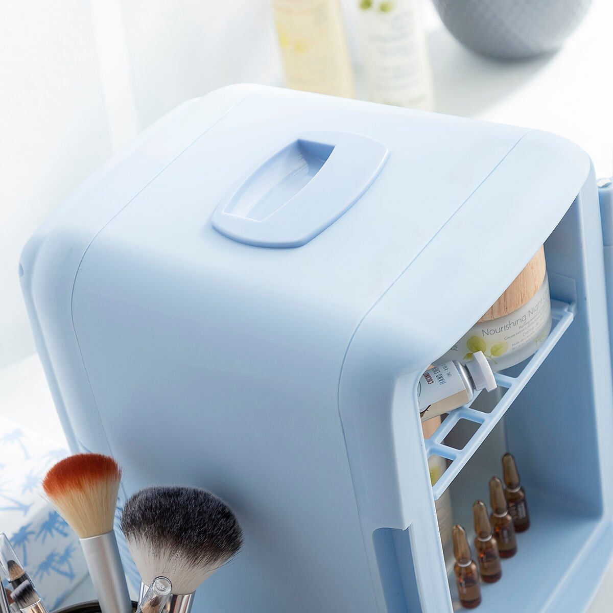 Mini Kosmetik Kühlschrank Frecos kompaktes Design weiß