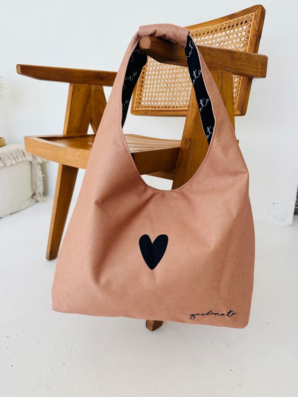 Moon Handtasche Heart – Creme – Produktansicht 2