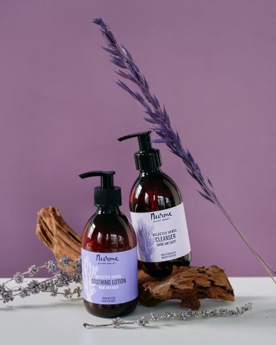 Natürliches Körperpflege-Geschenkset „Enchanting Lavender“