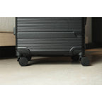 Numada Koffer in Schwarz aus robustem ABS mit Rädern - Sport & Freizeit