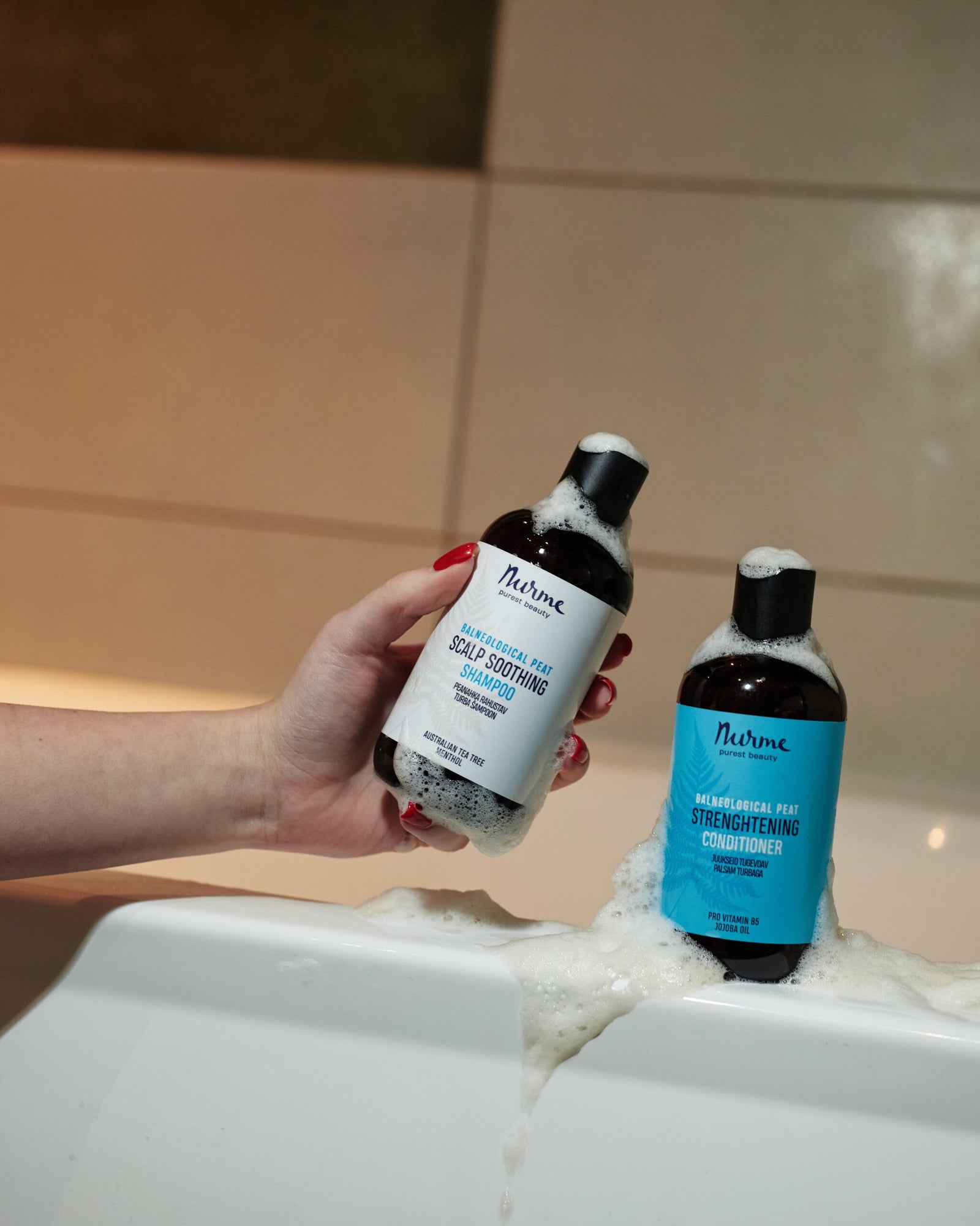 Balneological Stärkender Torf – Conditioner, 250 ml – Produktansicht 2