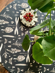 Runde Tischdecke – Seeds Carbon