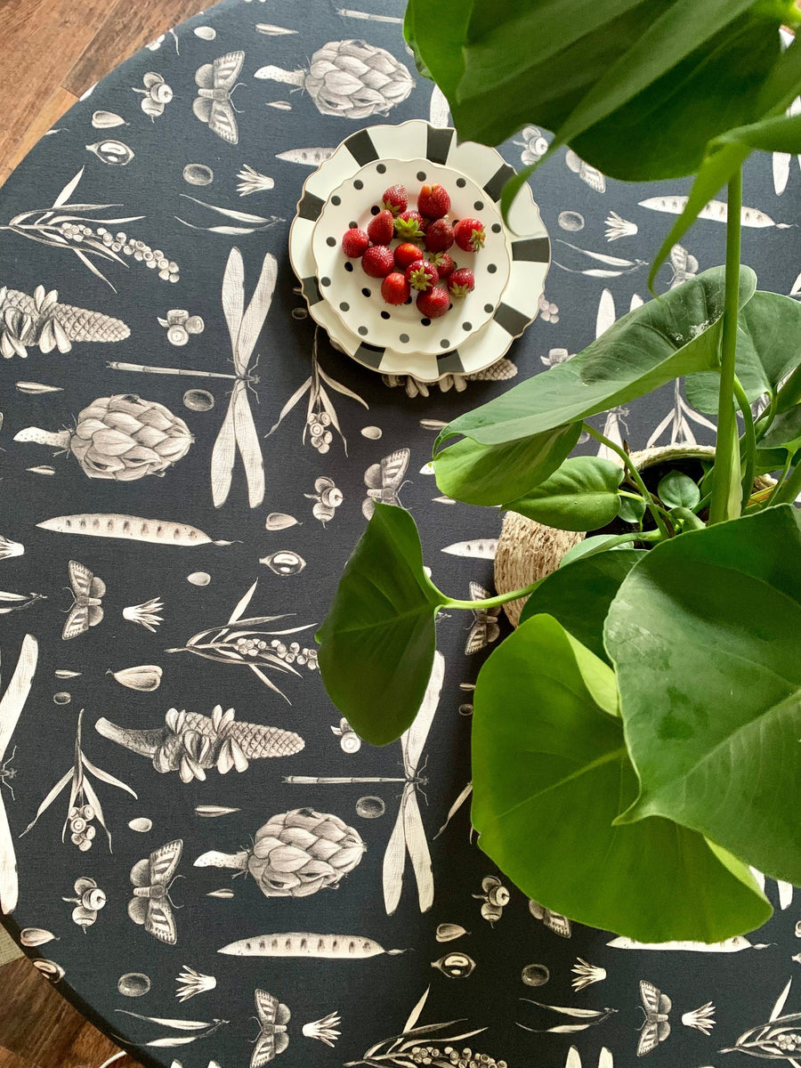 Runde Tischdecke – Seeds Carbon