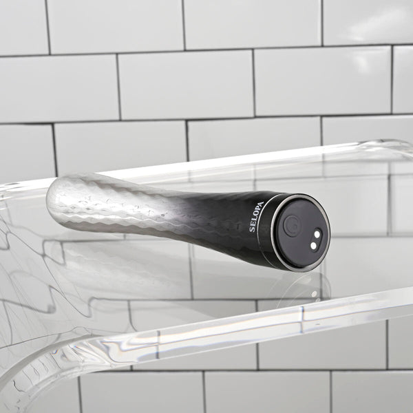 Selopa Kugelvibrator Silberfarben – Wasserfest & Aufladbar - Erotik Shop