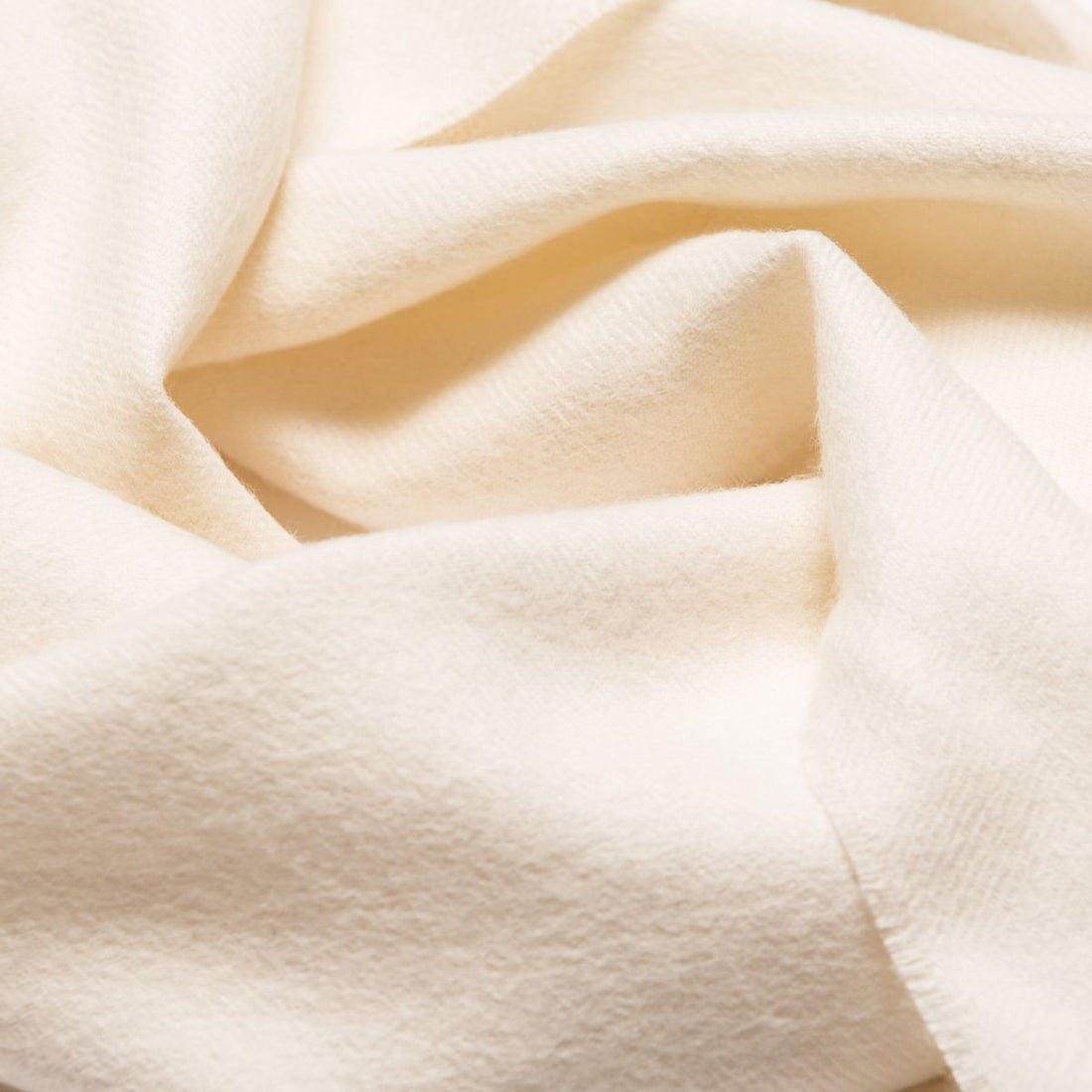 Schal aus BabyalpakawolleWolle – Exclusive 180 – Detailansicht 2