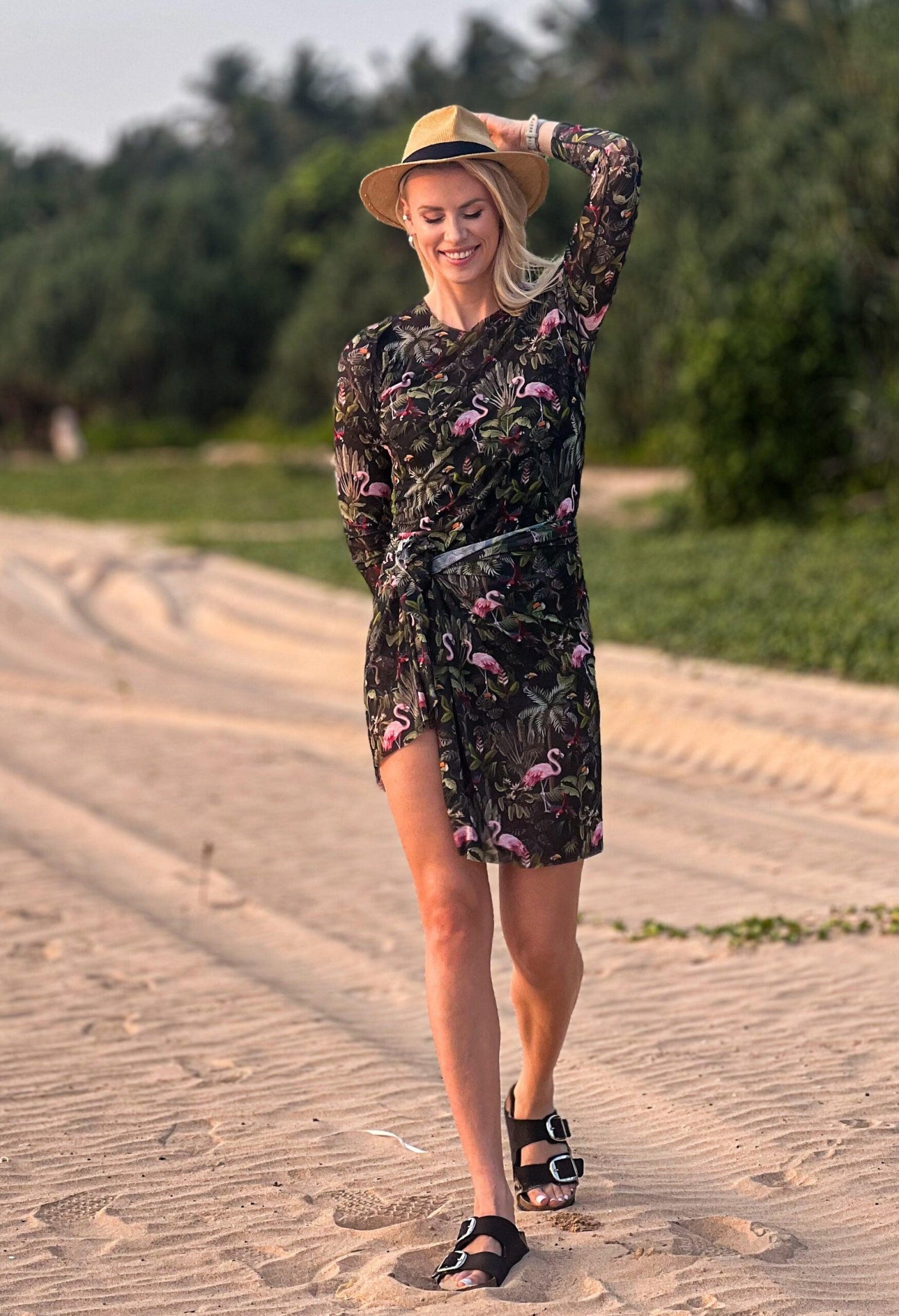 Durchbräunender Sarong Eeva Tropics – Produktansicht 3