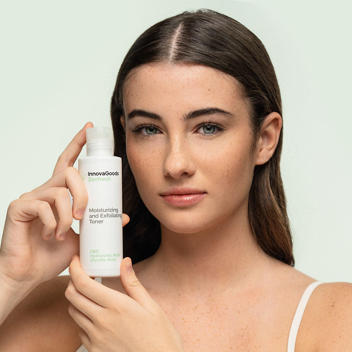 Feuchtigkeitsspendendes Gesichtswasser mit Peeling-Effekt CBD Zenfresh InnovaGoods 150 ml - AWK Flagship