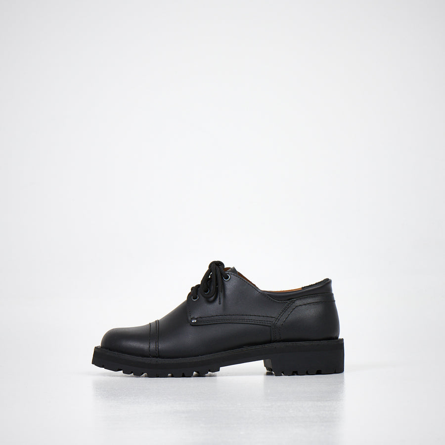 Handgefertigte AIPI Lederschuhe