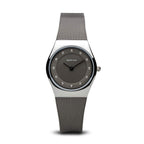 Bering Damenuhr Edelstahl Grau Elegantes Design